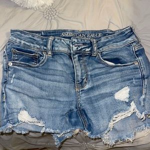 American Eagle Next Level Stretch Jean Shorts✨
